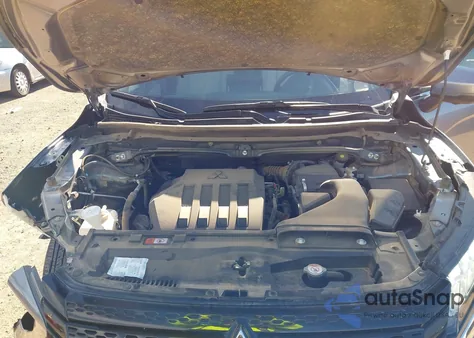 2024 Mitsubishi Eclipse Cross Se S-Awc/Sel S-Awc z USA, uszkodzony, nr VIN JA4ATWAA5RZ080775